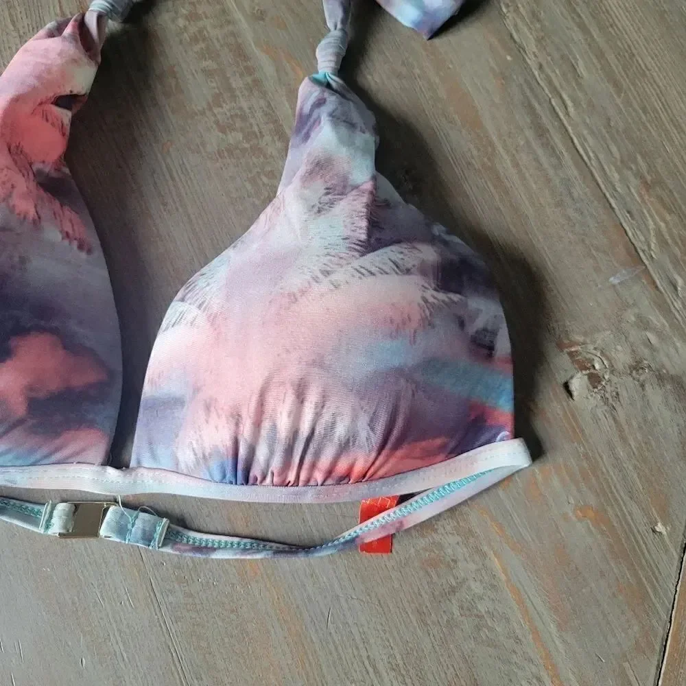 Bikini Luxe by Lisa Vogel 8 M